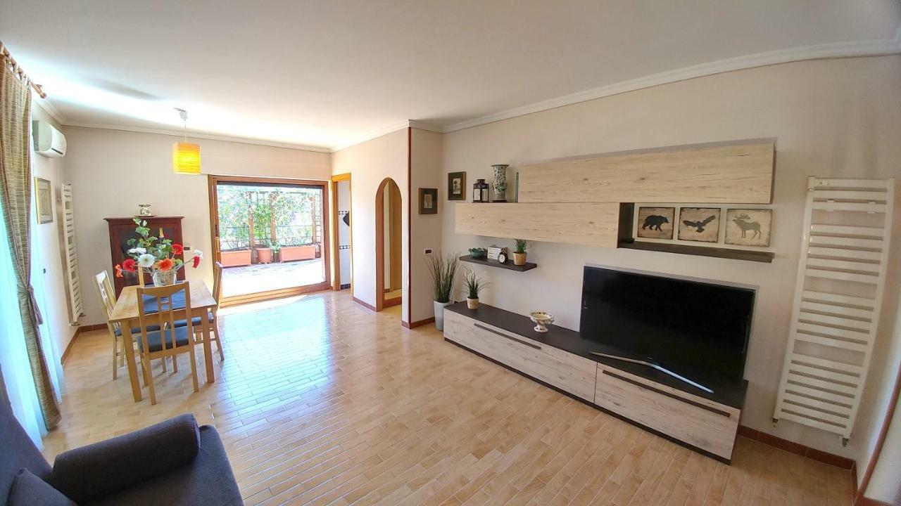 Terrace22 - Delizioso Attico Ben Collegato Rom